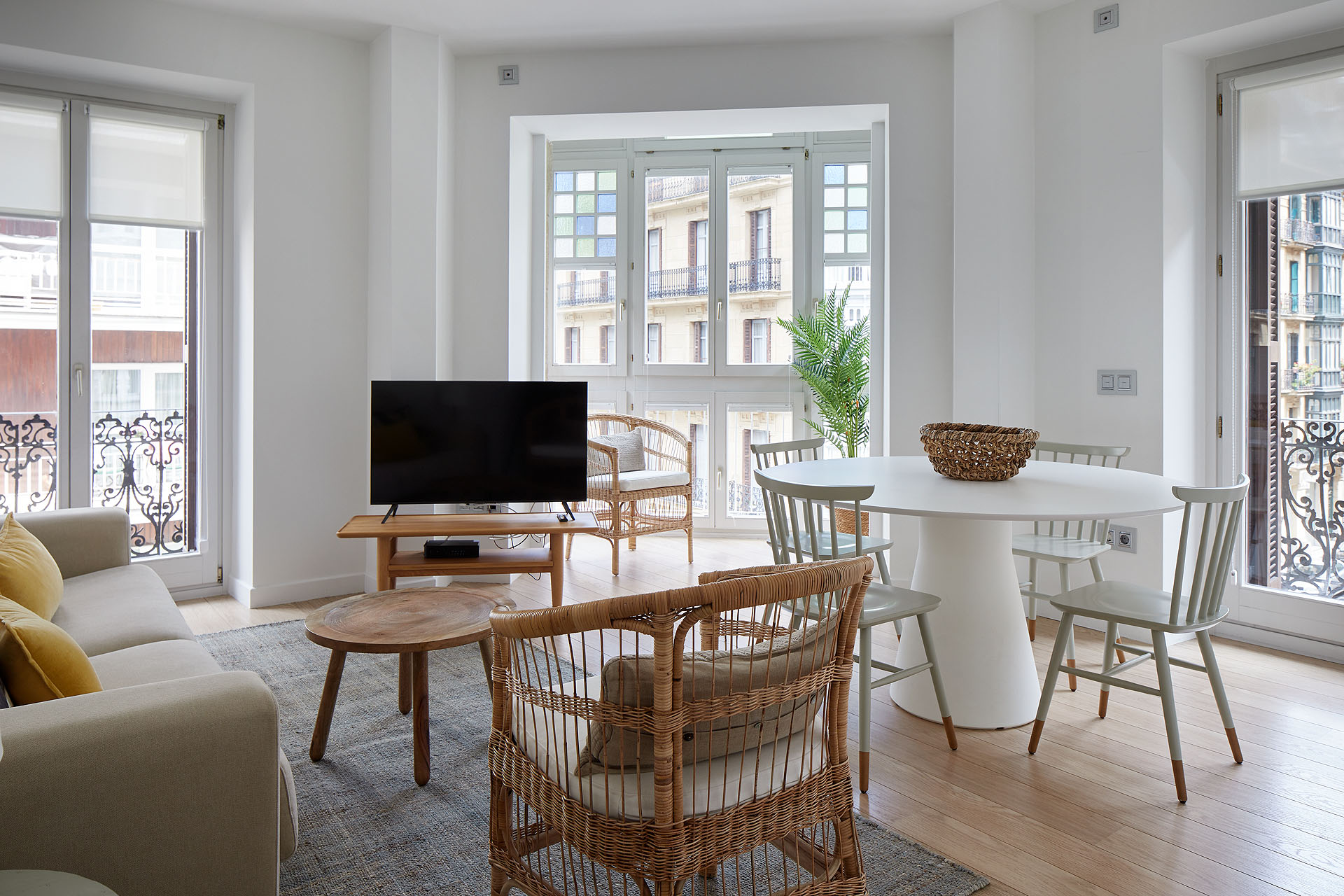 Image of Easo Suite 2B